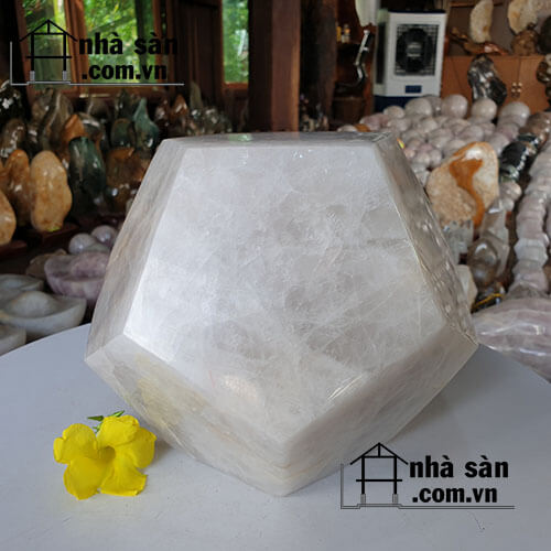 Quả Cầu Đá Thạch Anh 12 Mặt Quả Cầu Đá Thạch Anh 12 Mặt