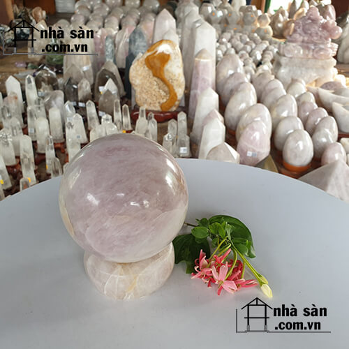 Quả Cầu Đá Thạch Anh