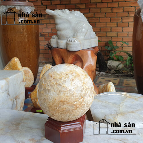Quả Cầu Đá Thạch Anh Bông Vàng