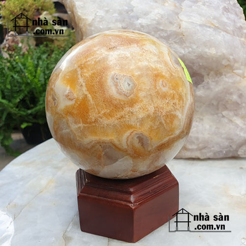 Quả Cầu Đá Thạch Anh Bông Vàng  Quả Cầu Đá Thạch Anh Bông Vàng