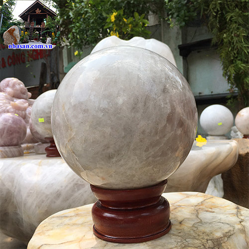 Quả cầu đá thạch anh hồng tự nhiên QC760-2 Quả cầu đá thạch anh hồng tự nhiên QC760-2
