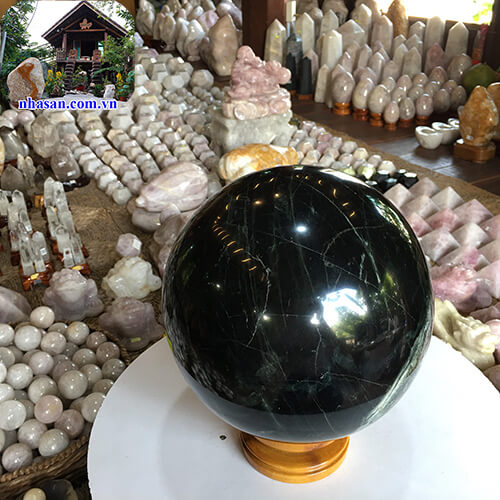 Mua quả cầu phong thủy đá canxedon tự nhiên ở đâu Mua quả cầu phong thủy đá canxedon tự nhiên ở đâu