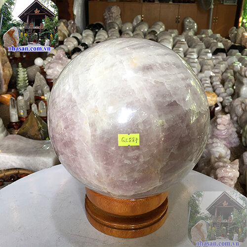 Quả cầu phong thủy đá thạch anh hồng tự nhiên Quả cầu phong thủy đá thạch anh hồng tự nhiên
