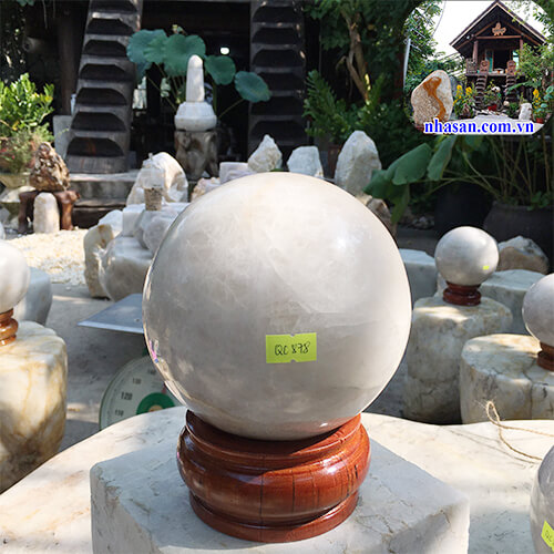 Quả cầu phong thủy đá thạch anh trắng  Quả cầu phong thủy đá thạch anh trắng