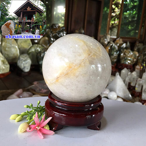 Quả cầu phong thủy đá thạch anh trắng trừ tà QC828-3 Quả cầu phong thủy đá thạch anh trắng trừ tà QC828-3