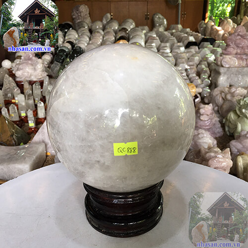 Quả cầu phong thủy đá thạch anh trắng tự nhiên Quả cầu phong thủy đá thạch anh trắng tự nhiên