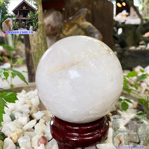 Quả cầu thạch anh hồng hợp mệnh gì Quả cầu thạch anh hồng hợp mệnh gì