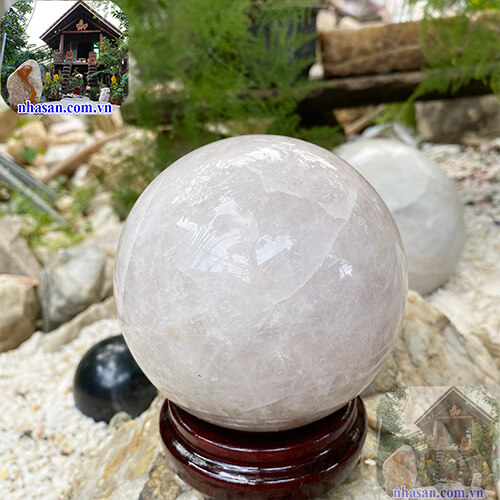 Quả cầu thạch anh hồng là gì Quả cầu thạch anh hồng là gì