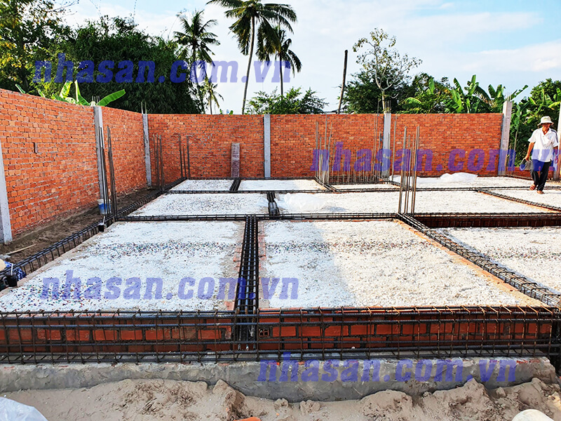 Rải đá thạch anh vụn nhỏ trấn trạch nhà ở