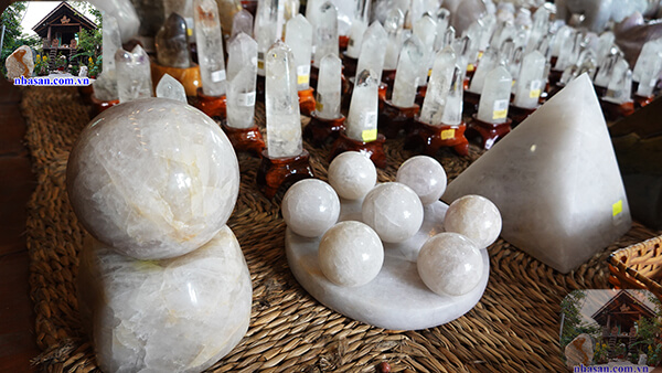 So sánh thạch anh và mã não - Điểm khác biệt