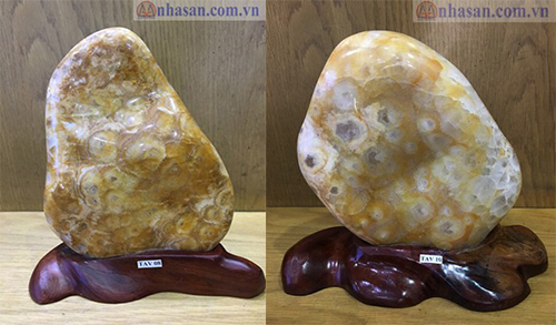 Effect Of Golden Quartz Stone