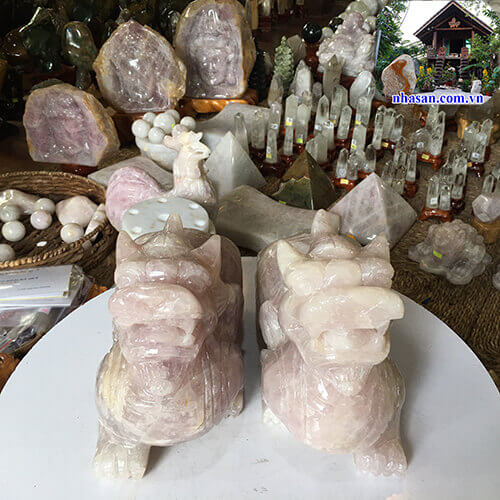 Tác dụng và ý nghĩa của tỳ hưu đá thạch anh hồng Tác dụng và ý nghĩa của tỳ hưu đá thạch anh hồng