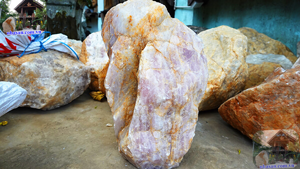 4 cách nhanh chóng để đánh giá thạch anh hồng chất lượng