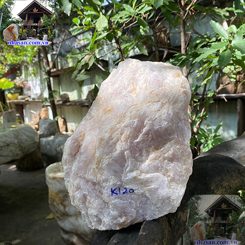 Thạch anh hồng mang đến may mắn, tài lộc và bình an Thạch anh hồng mang đến may mắn, tài lộc và bình an