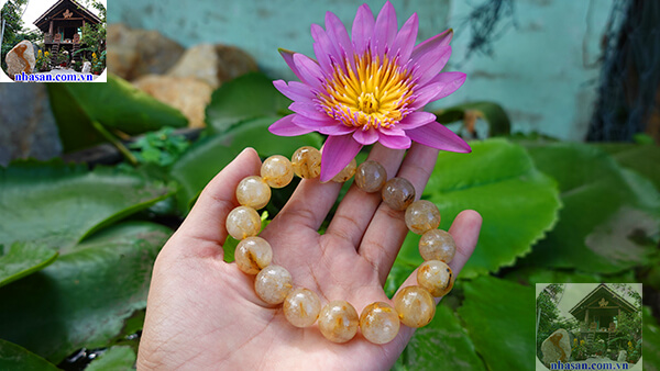 Thạch anh tóc vàng là dòng đá quý nhất trong các loại thạch anh