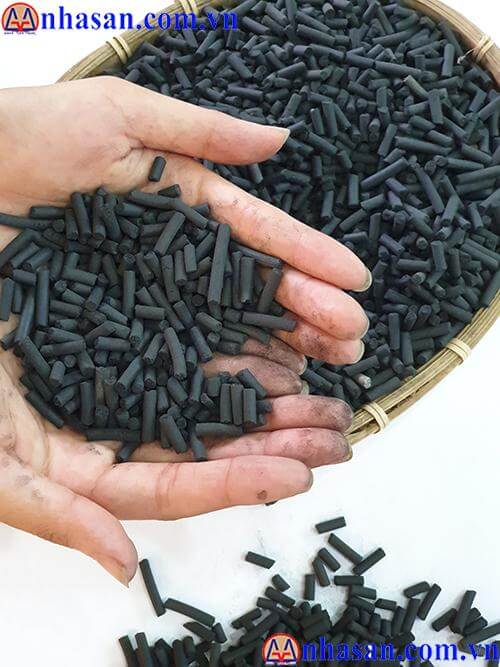 Activated carbon air purifier