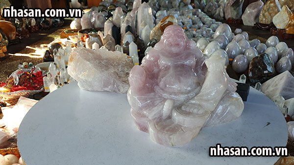 Thần tài đá thạch anh tự nhiên