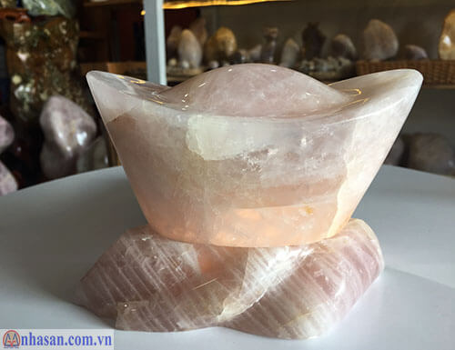 Gold ingot stone quartz TV01.2