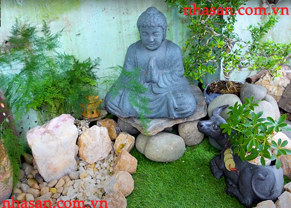 Kết hợp tiểu cảnh nước, tượng Phật giúp lan tỏa năng lượng Kết hợp tiểu cảnh nước, tượng Phật giúp lan tỏa năng lượng