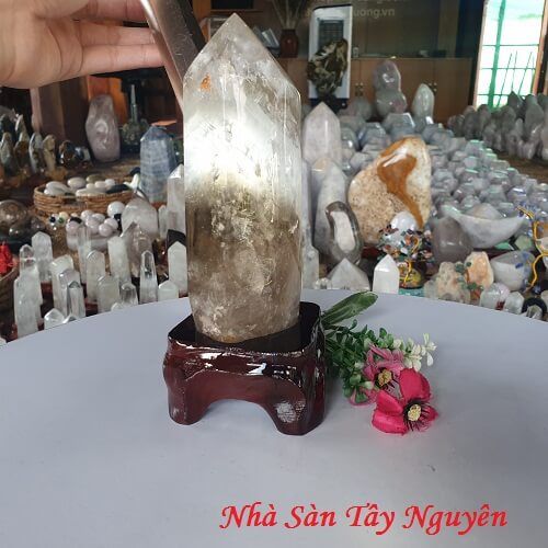 Tinh Thể Thạch Anh xám Khói