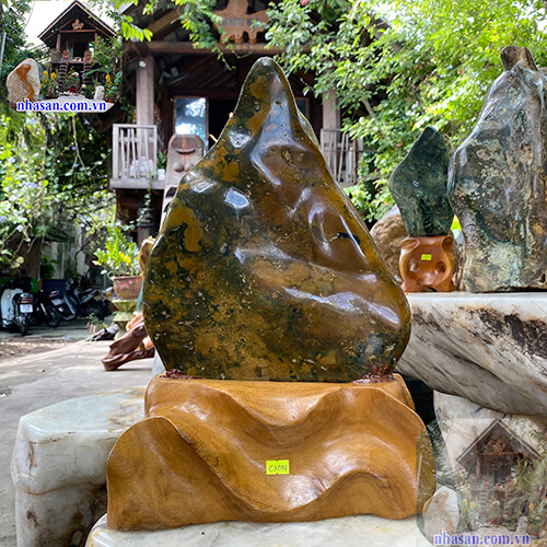 Trụ đá canxedon tự nhiên phong thủy Trụ đá canxedon tự nhiên phong thủy