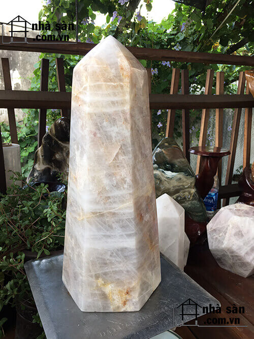 Trụ Đá Lục Lăng Đá Thạch Anh