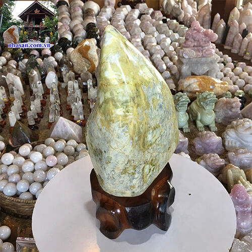 Trụ đá phong thủy đá cẩm thạch xanh lá tự nhiên CT06-2 Trụ đá phong thủy đá cẩm thạch xanh lá tự nhiên CT06-2