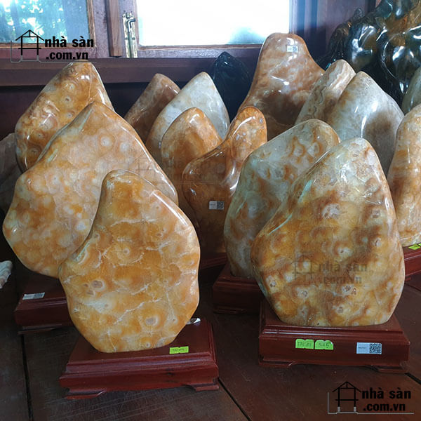 Trụ Đá Thạch Anh Bông Vàng Đá Tự Nhiên Trụ Đá Thạch Anh Bông Vàng Đá Tự Nhiên