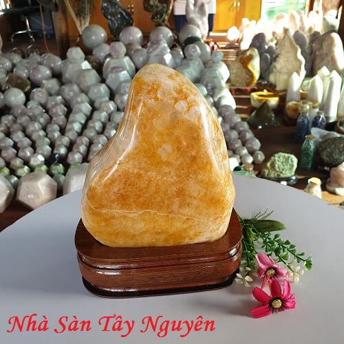 Trụ Đá Thạch Anh Bông Vàng Đặt Bàn