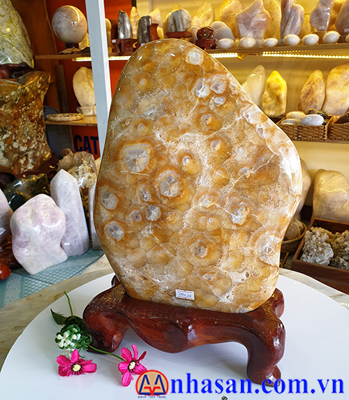 Trụ Đá Thạch Anh Bông Vàng TAV-24.1 Trụ Đá Thạch Anh Bông Vàng TAV-24.1