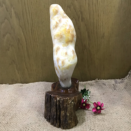 Trụ đá thạch anh bông vàng-TAV30.1