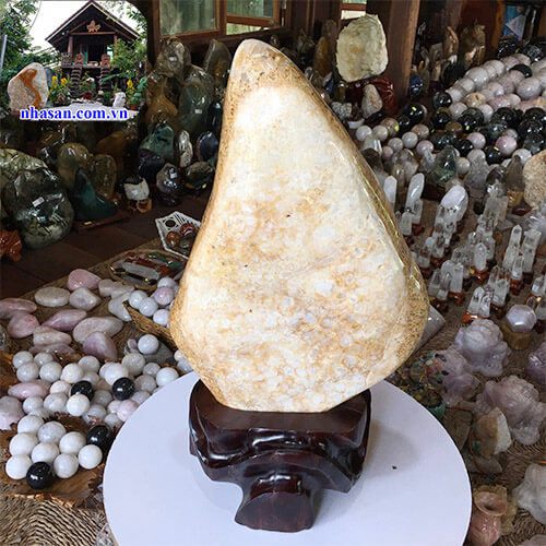 Trụ đá thạch anh bông vàng trấn trạch TAV129-2 Trụ đá thạch anh bông vàng trấn trạch TAV129-2