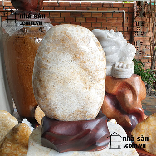 Trụ Đá Thạch Anh Bông Vàng Tự Nhiên