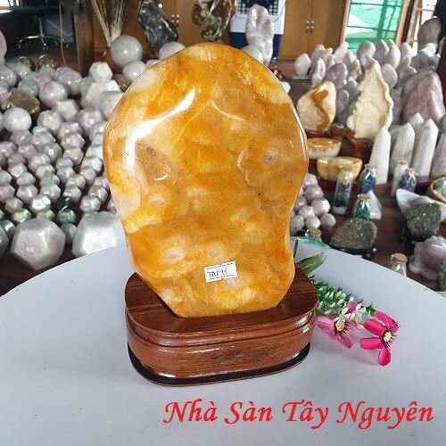 Trụ Đá Thạch Anh Bông Vàng Tự Nhiên