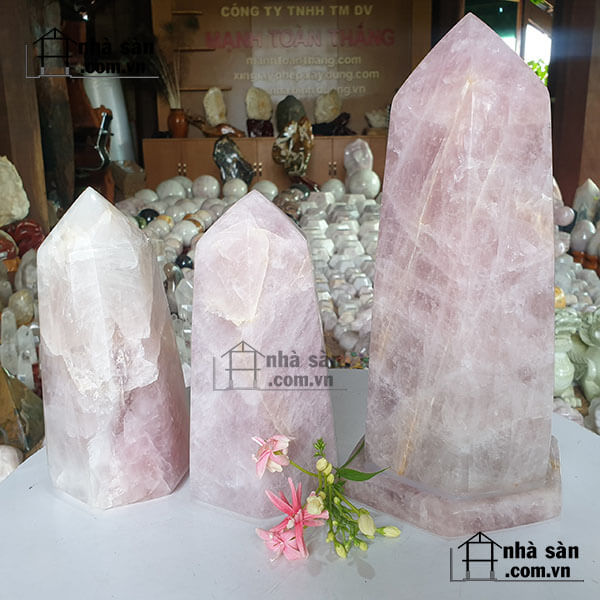 Trụ Đá Thạch Anh Hồng giúp Cải Thiện Chứng Mất Ngủ Trụ Đá Thạch Anh Hồng giúp Cải Thiện Chứng Mất Ngủ