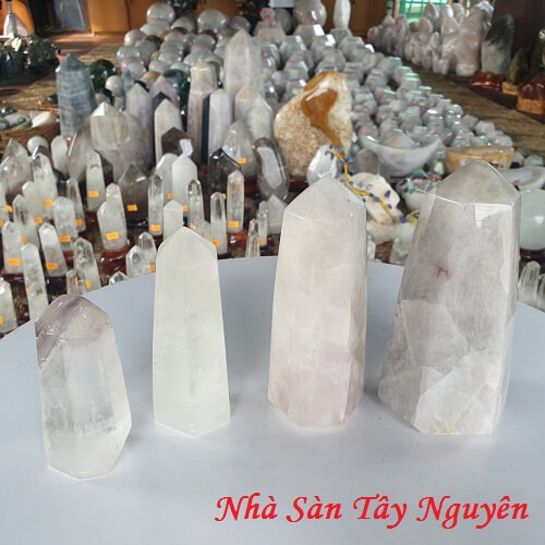 Quartz Rock Pillar Helps Increase Talent