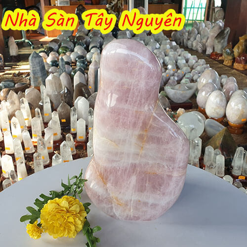 Trụ Đá Thạch Anh Hồng