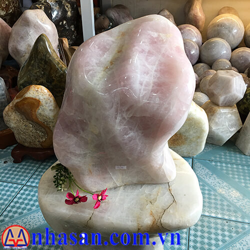 Pink quartz stone pillar T176.2