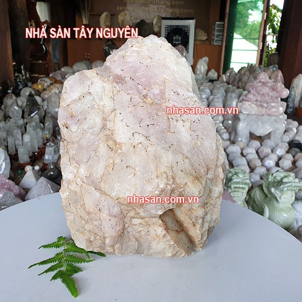 Trụ Đá Thạch Anh Hồng Thô Nguyên Khối Trụ Đá Thạch Anh Hồng Thô Nguyên Khối