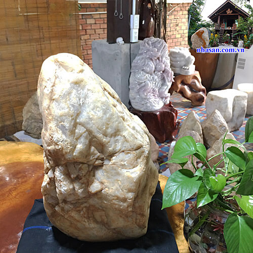 Trụ đá thạch anh hồng thô tự nhiên nguyên khối K114-2 Trụ đá thạch anh hồng thô tự nhiên nguyên khối K114-2