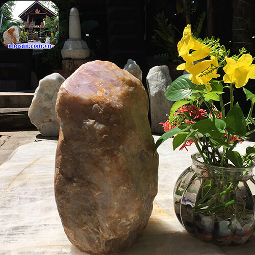 Trụ đá thạch anh hồng thô tự nhiên phong thủy K100-3 Trụ đá thạch anh hồng thô tự nhiên phong thủy K100-3
