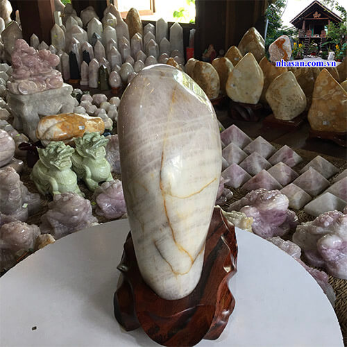 Trụ đá thạch anh hồng tự nhiên nguyên khối T428-3 Trụ đá thạch anh hồng tự nhiên nguyên khối T428-3