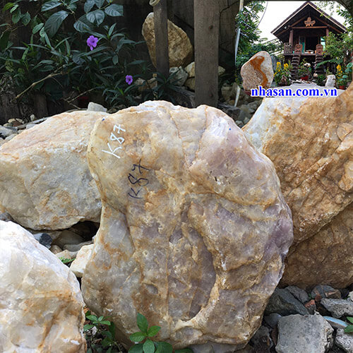 Trụ đá thạch anh hồng tự nhiên nguyên khối phong thủy K87-1 Trụ đá thạch anh hồng tự nhiên nguyên khối phong thủy K87-1