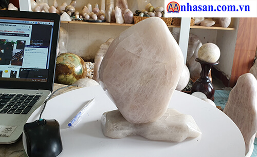 Trụ Đá Thạch Anh T79.2 Trụ Đá Thạch Anh T79.2