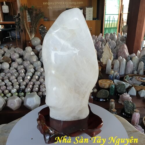 Trụ Đá Thạch Anh Trắng Phong Thủy Trụ Đá Thạch Anh Trắng Phong Thủy