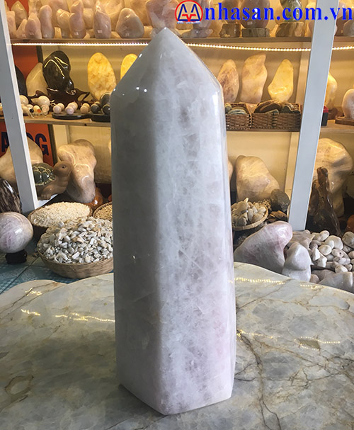 Trụ Kim Tự Tháp T169.4 Trụ Kim Tự Tháp T169.4