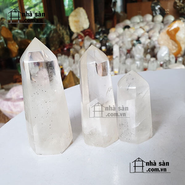 Trụ Tinh Thể Đá Thạch Anh Ngâm Nước Uống Trụ Tinh Thể Đá Thạch Anh Ngâm Nước Uống