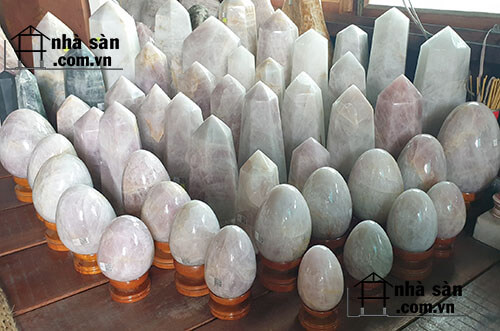 Trúng Đá Thạch Anh Tự Nhiên Trúng Đá Thạch Anh Tự Nhiên