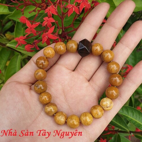 Vòng Tay Đá Canxedon Vàng Phong Thủy