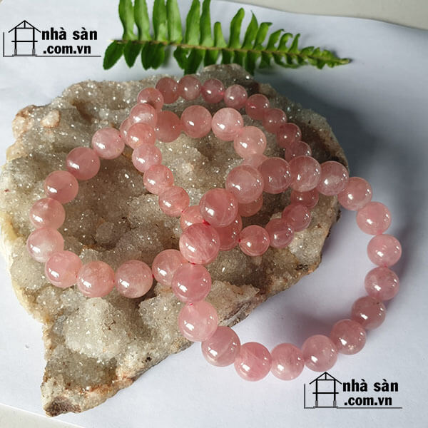 Vòng Tay Đá Thạch Anh Hồng Tự Nhiên Phong Thủy Vòng Tay Đá Thạch Anh Hồng Tự Nhiên Phong Thủy